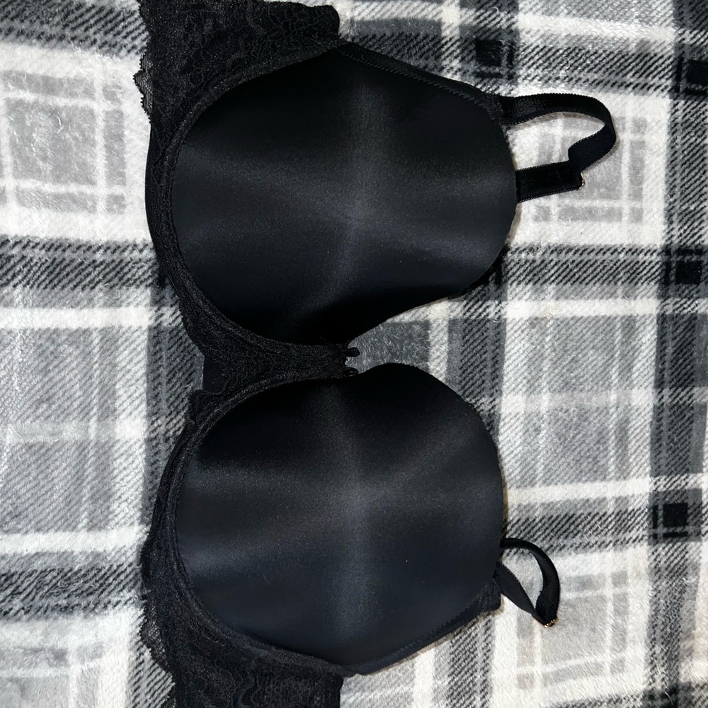 Elegant Black Lace Bra
